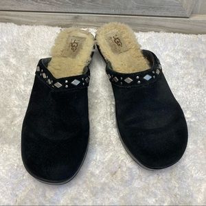 UGG 5546  Fiona Black Suede Studded Mules Clogs 6